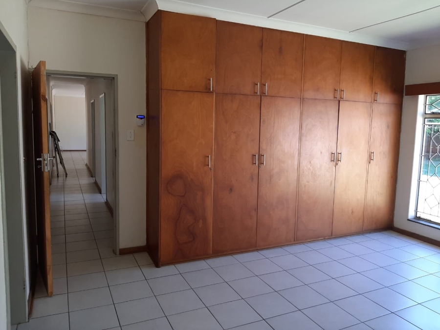 3 Bedroom Property for Sale in Potchefstroom North West